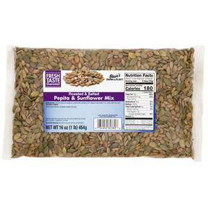 Blain's Farm & Fleet 16 oz Roasted and Salted Pepita and Sunflower Mix