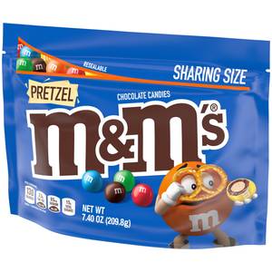  M&M'S Dark Chocolate Candy Family Size 19.2-Ounce Bag (Pack of  8) : Grocery & Gourmet Food