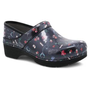 Dansko 2024 skull clogs