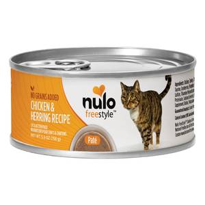 NULO 24-Count FreeStyle Cat Chicken & Herring Can 5.5 oz, Grain-Free High Meat Recipe