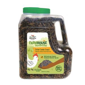 Manna Pro 25 oz Farmhouse Favorites Critter Combo Crunch Jug
