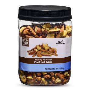 Blain's Farm & Fleet 22 oz Honey Mustard Pretzel Mix Jar