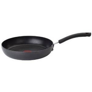 T-fal Easy Care Jumbo Wok Review: Easy to Use, Easy to Clean