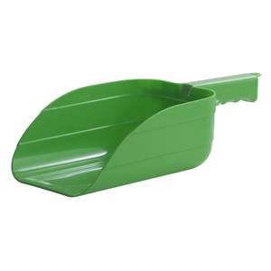 5 Pint Plastic Feed Scoop