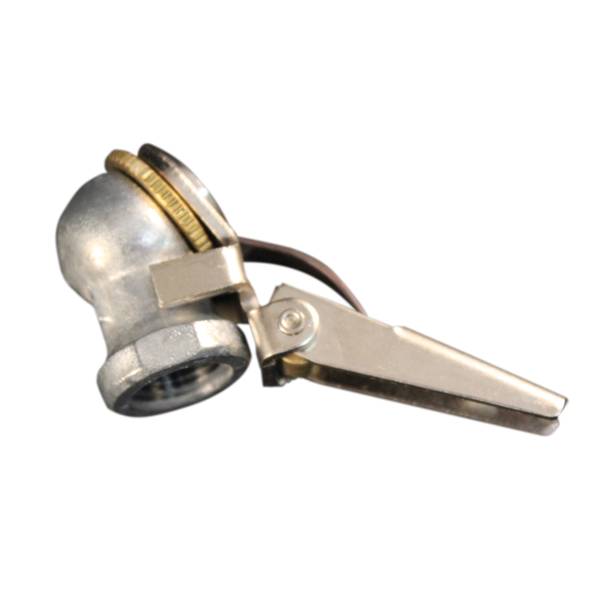 Photo of Chuck Clip with Female Air Chuck