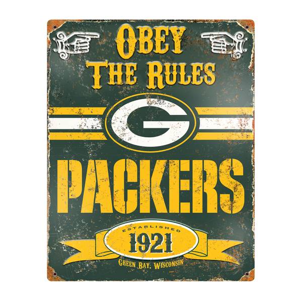 Green Bay Packers Round Paper Plates 24 Count for 24 Guests 