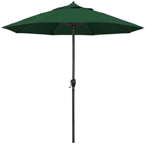 J & J Global 7.5' Green Patio Premier Market Umbrella with Crank