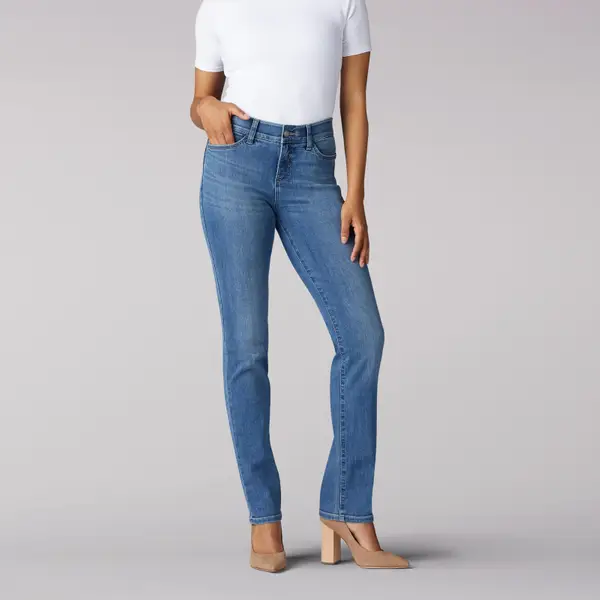 Lee Womens Plus Size Flex Motion Regular Fit Straight Leg Jean Jeans