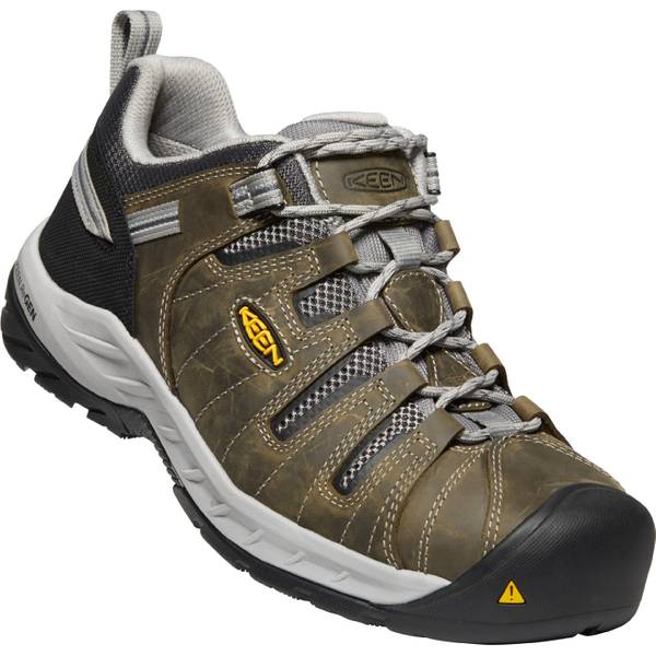 mens keen slip resistant shoes