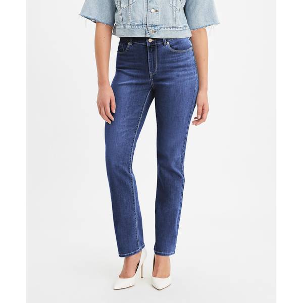 Levi's Women's Classic Straight Fit Jeans - 39250-0050-6M