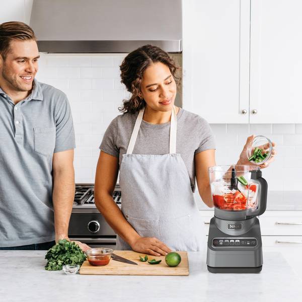 Ninja 9-Cup Professional Plus Food Processor - BN601 | Blain's
