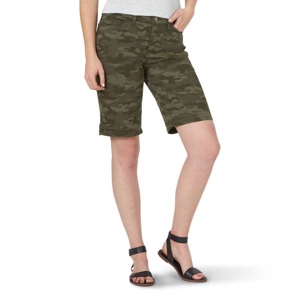 Lee Women's Flex Motion Bermuda Shorts, Hunter Camo, 18 377845518 Blain's Farm & Fleet