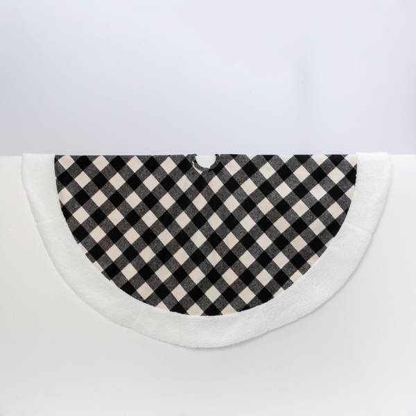 Gerson Plaid Black and White Tree Skirt with Sherpa Border - 2555220 ...