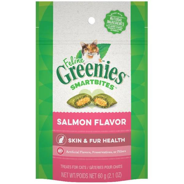 Feline Greenies 2.1 oz Salmon Smartbites Skin & Fir Health Treats for Cats