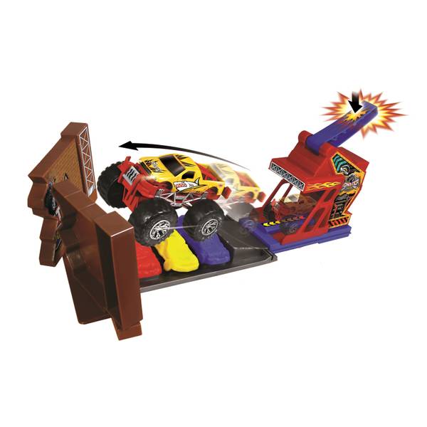 Hot Wheels Monster Jam World Finals Crash Pack Playset - Go Over the Ramp,  Jump the Crushed Cars and make it to the Finals