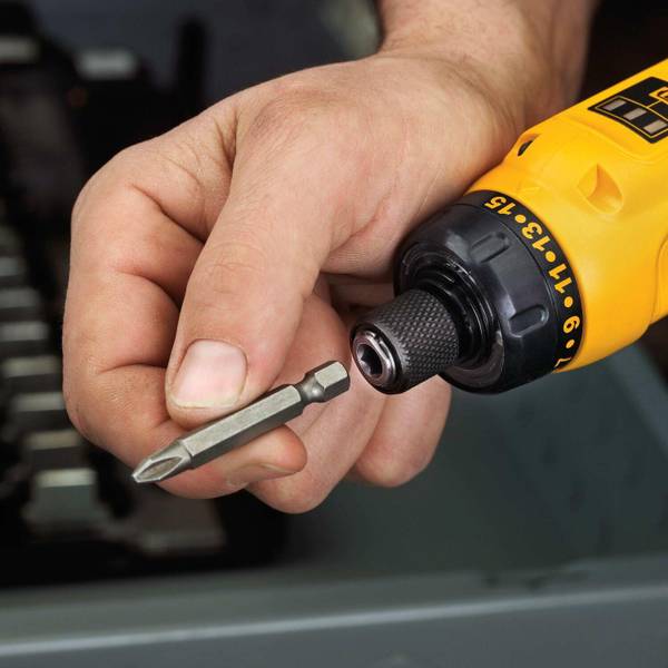 Dewalt 8v online max gyroscopic screwdriver