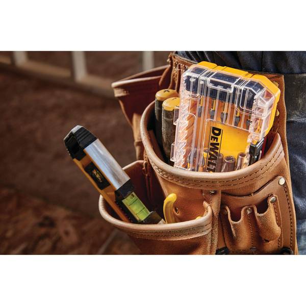 DEWALT MAXFIT 30-Piece Screwdriving Set - DWAMF30 | Blain's Farm