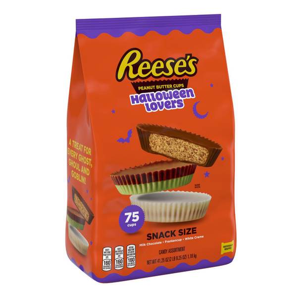 UPC 034000951864 product image for Reese's 75-Piece Halloween Lovers Assortment Snack Size Cups Candy Bag | upcitemdb.com