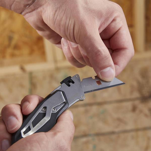 Fiskars Compact Folding Utility Knife