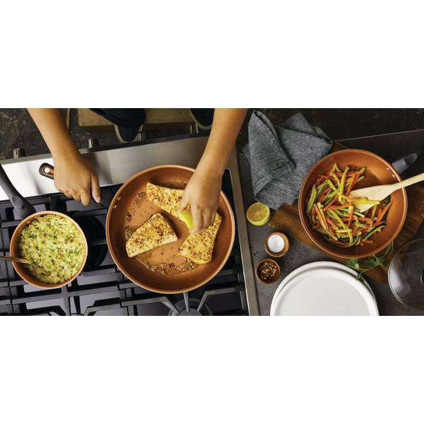 Farberware 2-Pack Glide Non-Stick Black & Copper Ceramic Frying Pans,  9.25/11.25