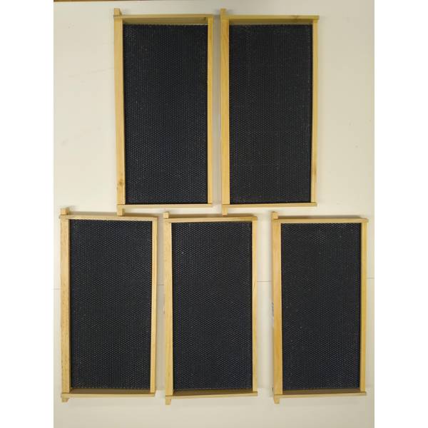 Harvest Lane Honey 5Count Deep Frames and Foundation WWFFDB1035