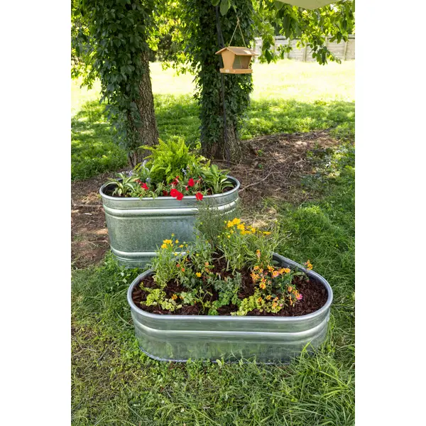 Behlen Country Farmstead Triangle Stock Tank, Tall - 50140058