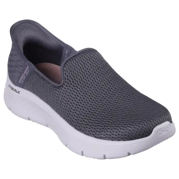 Nurses Love These Skechers Shoes for Long Workdays