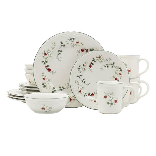 Pfaltzgraff Winterberry Sugar and Creamer Set