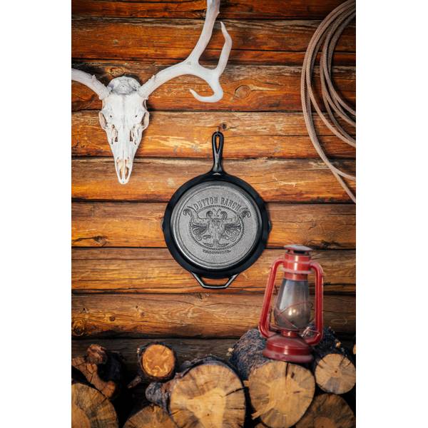 Yellowstone x Lodge Cast Iron Skillet, 12, Steer Skull