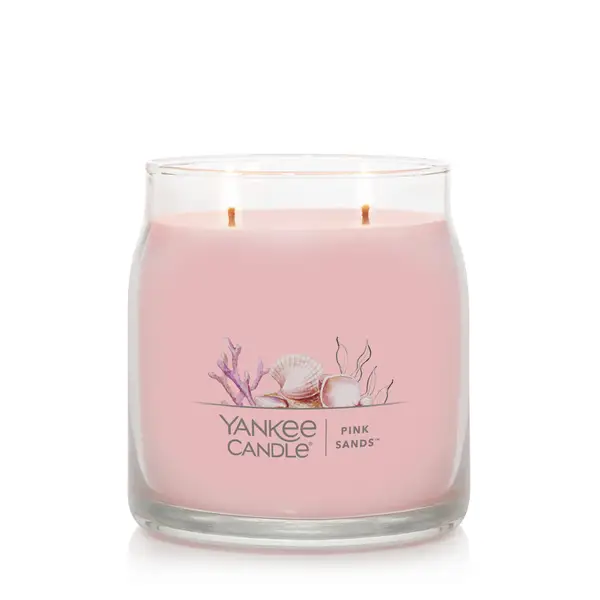 Yankee Candle 2-Wick Pink Sands Pink Jar Candle (Signature) in the