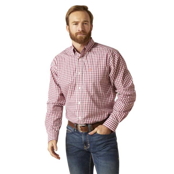Men's Classic Fit Long Sleeve Wrinkle Resistant Button Down