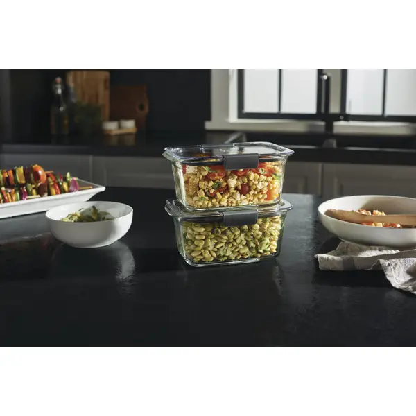 Rubbermaid Brilliance 3-Pack Glass Food Storage Containers, 4.7
