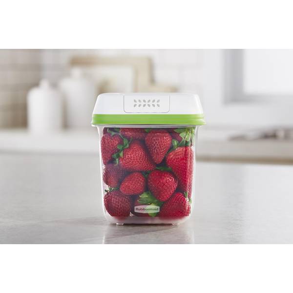 Rubbermaid FreshWorks Produce Saver Food Storage Containers Set, 4
