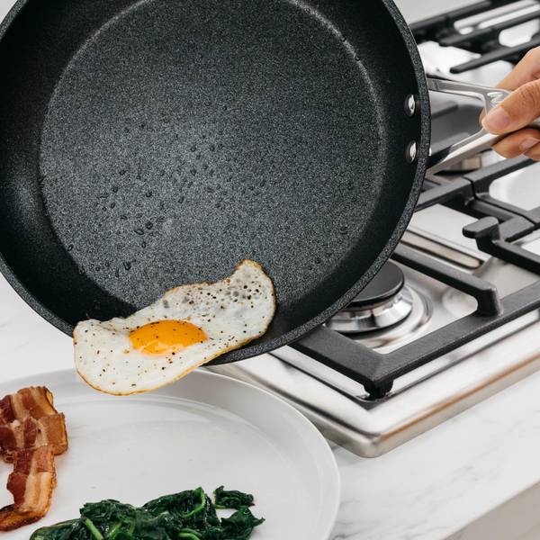 Ninja Foodi NeverStick Vivid 8-inch fry pan for $20 - Clark Deals