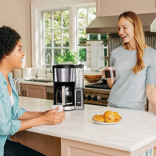 Ninja Programmable Brewer, with 12-cup Glass Carafe, Black and