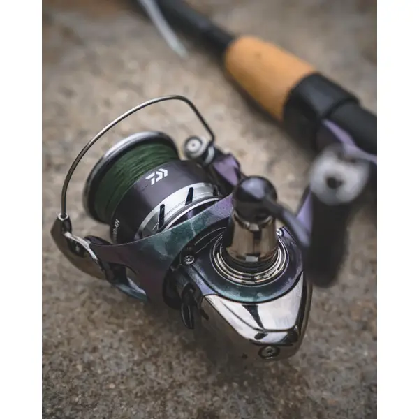 daiwa 1000 spinning reel Laguna 1000-5Bi Spin 5+1BB 4lb-120yd 4.9:1 UL See the table below for a full breakdown of each model Daiwa Ballistic LT MQ Spinning