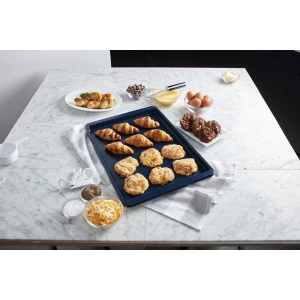 bake Winco ALXP-1622 2/3 Two Third Size Bun / Sheet Pan - 22