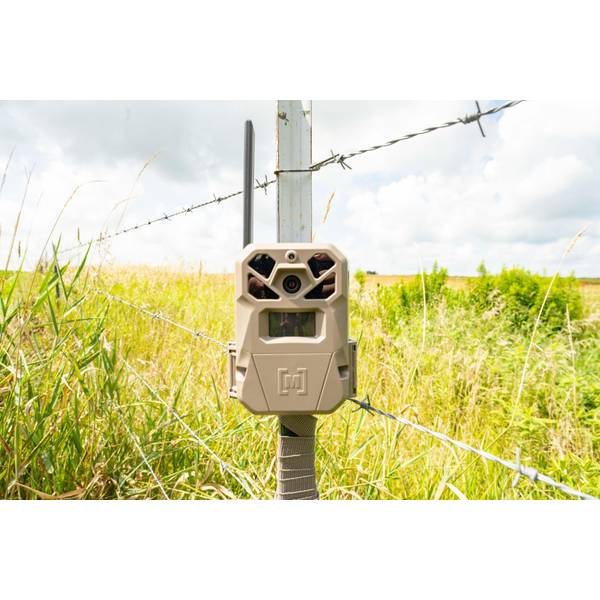 Moultrie Edge Pro Trail Cam MMC-14125 Blain's Farm Fleet