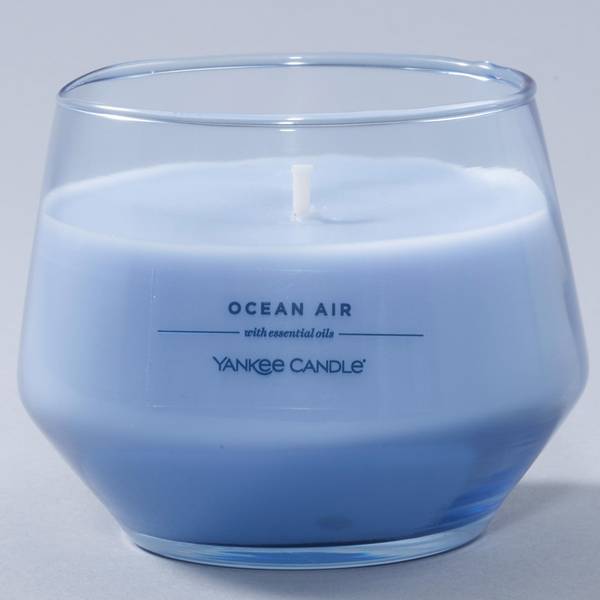 Photo of 10 oz Ocean Air Studio Candle
