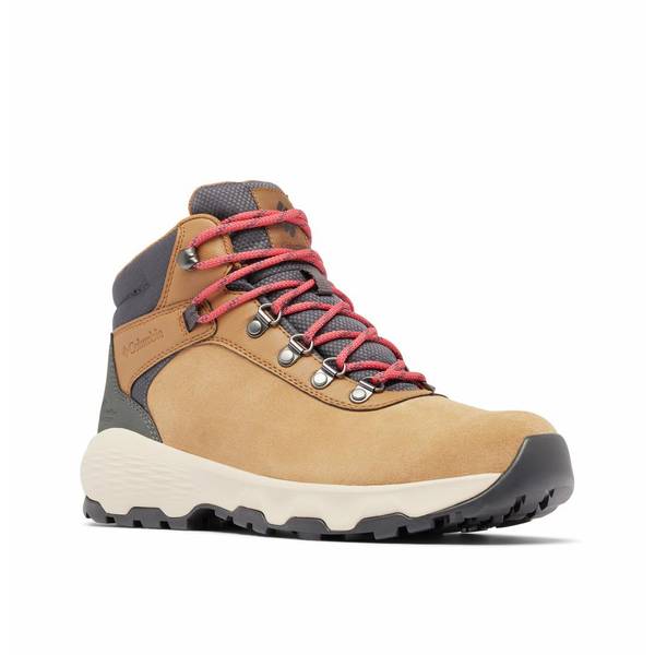 Photo of Women's Newton Wander Boots