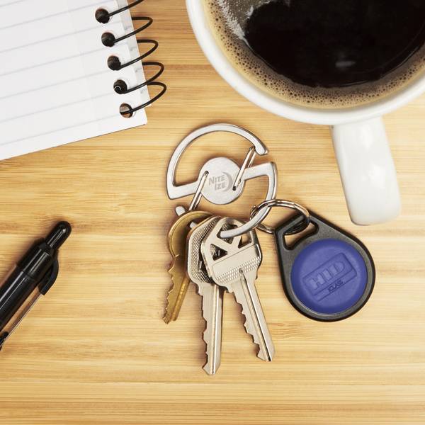 Nite Ize~ Medallion Key Carabiner - MKC-11-R3 | Blain's Farm & Fleet