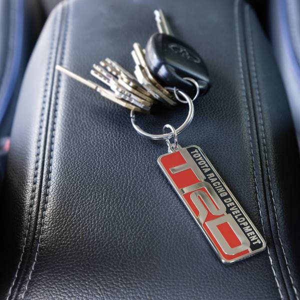 Plasticolor Toyota Red Enemal Key Chain - 004560R01 | Blain's Farm