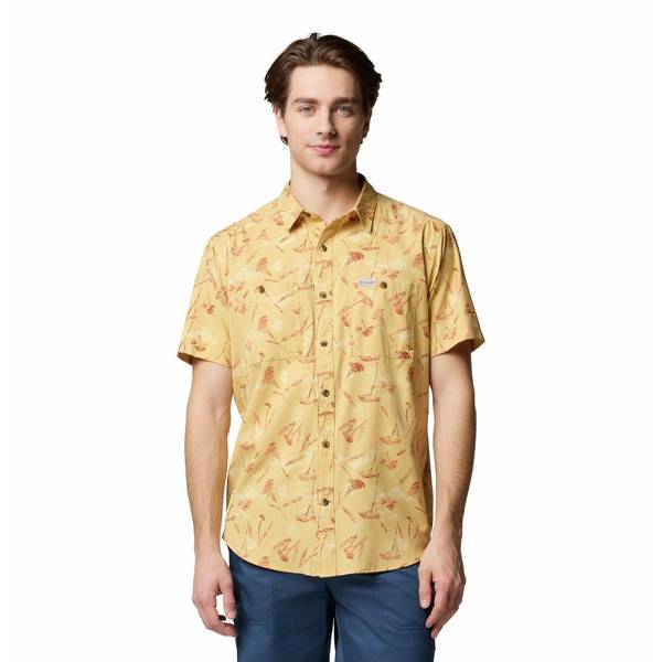 Photo of Men's Utilizer Printed Woven Short Sleeve Shirt