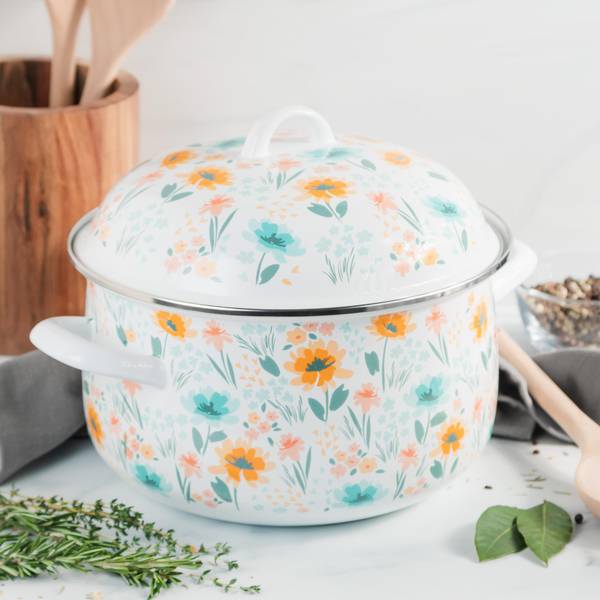 Photo of 6 Quart Porcelain Enamel Dutch Oven