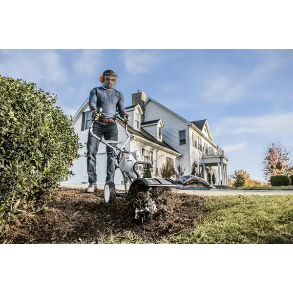 カ*リ様 ST WORKS ハイランダー 　4330シンキング 　ハンドメイドミ STIHL MM56 C-E Yard Boss Cultivator with Wheel Kit - 4604 200 0004