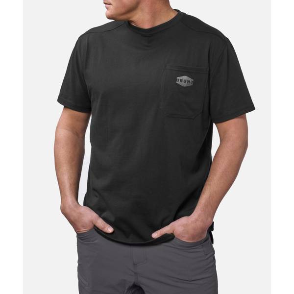 Tシャツ・カットソー UMBRO Essential Pocket Short Sleeve T-Shirt BlackUP123CRS17 Umbro x PacSun Black Short Sleeve T-Shirt | PacSun