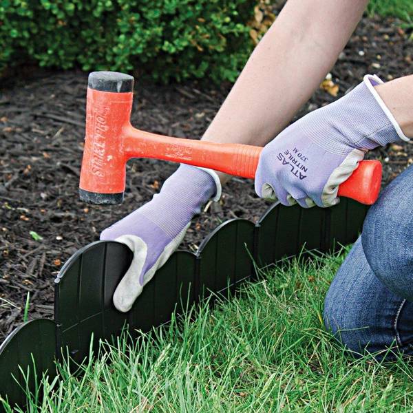 Emsco 20' Choppers Heavy-Duty Hammer-In Edging, Corner and T