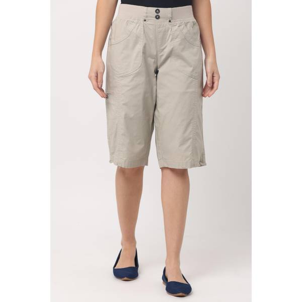 Photo of Women's 15" Inseam Stretch Poplin Skimmers
