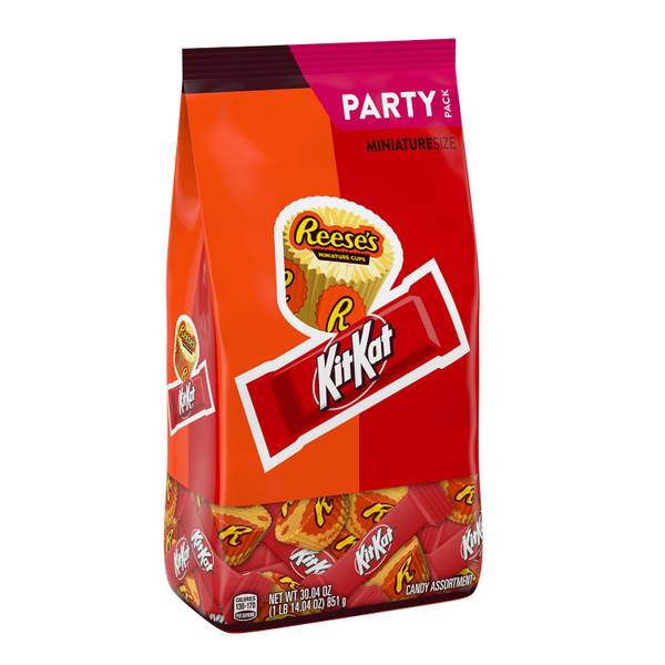 Photo of KIT KAT and REESE'S Miniatures Assorted Milk Chocolate Candy Party Pack, 30.04 oz