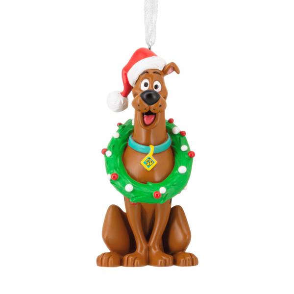 Photo of Scooby-Doo With Wreath Ornament